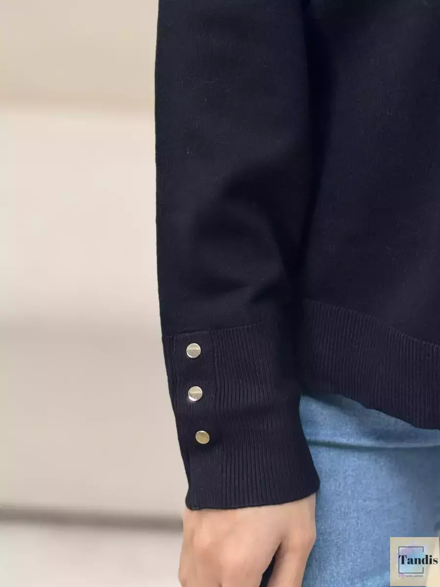 بافت یقه هفت آستین دکمه