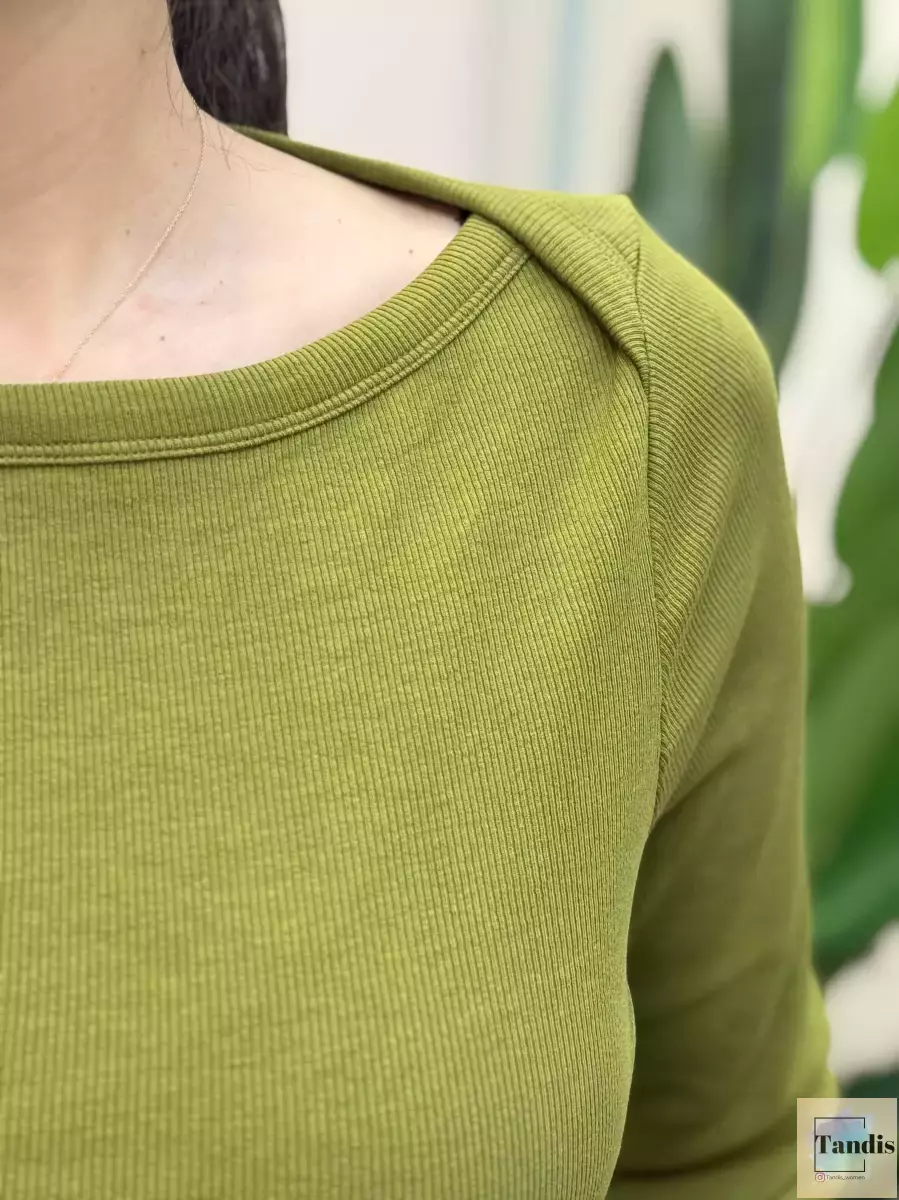 بلوز کبریتی C&A یقه قایقی