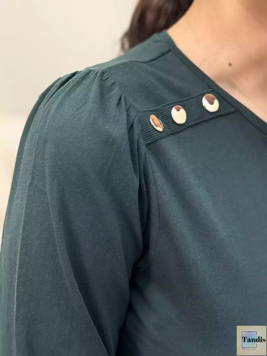 تیشرت آستین بلند سرشانه دکمه