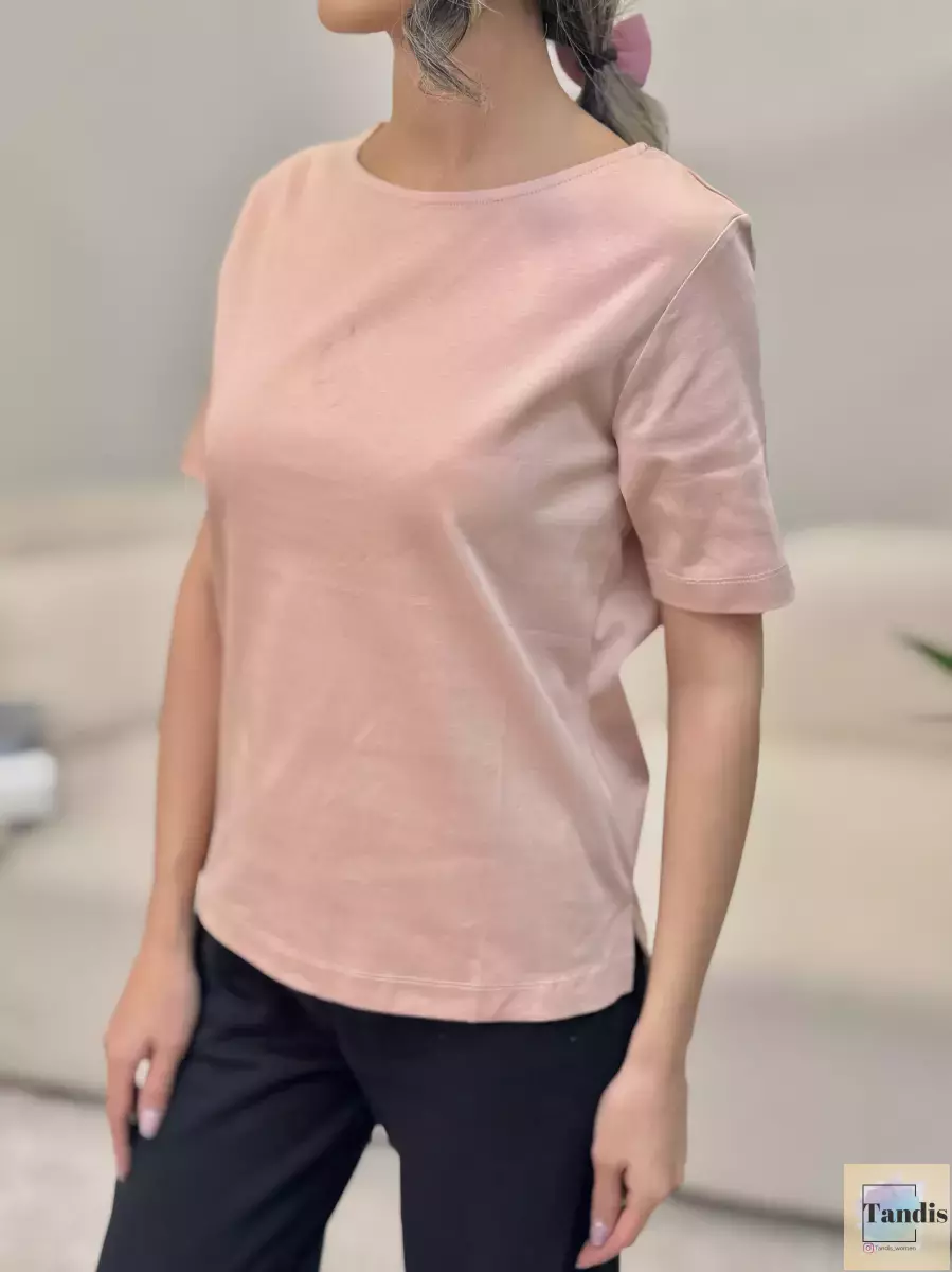 تیشرت a.v.v(آبی-هلویی-مشکی)