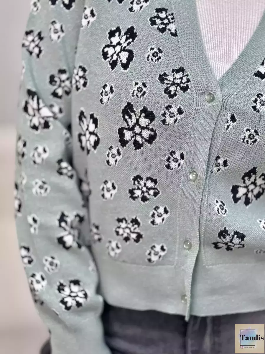 ژاکت سبز طرح پروانه