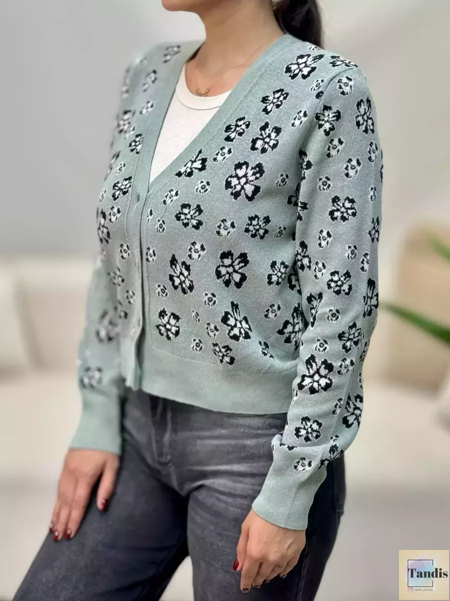 ژاکت سبز طرح پروانه