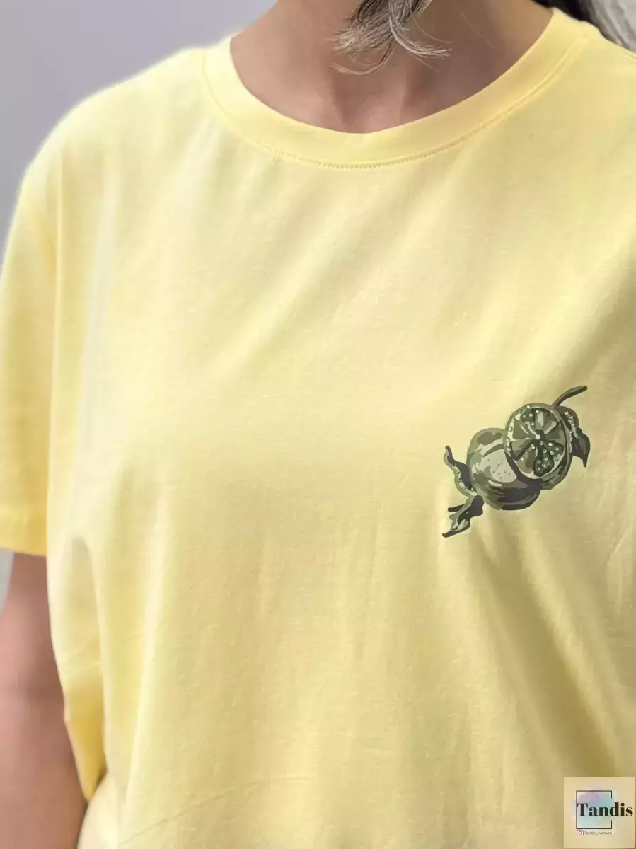 تیشرت چاپ دار نگین دار طرح لیمو و گیلاس zero