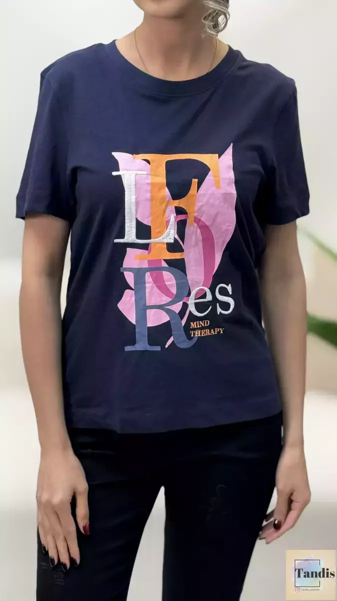 تیشرت C.Aسرمه ای جلو چاپ(گلدوزی)