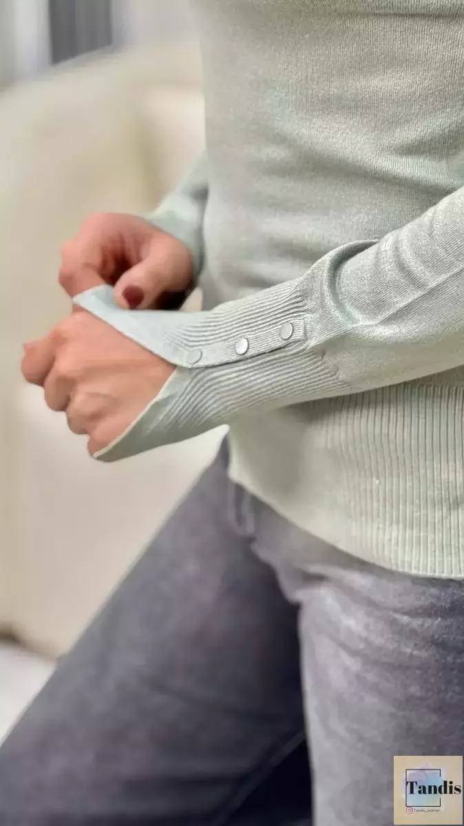 بافت یقه گردآستین دکمه