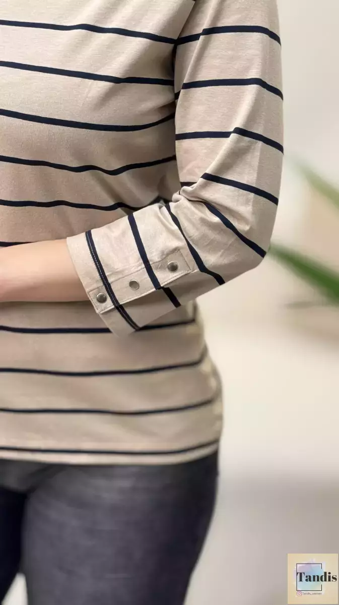 تیشرت آستین دکمهc&a(راه راه)