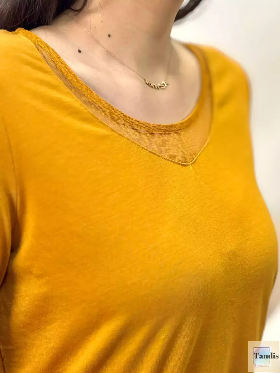 بلوز آستین بلند یقه توردار