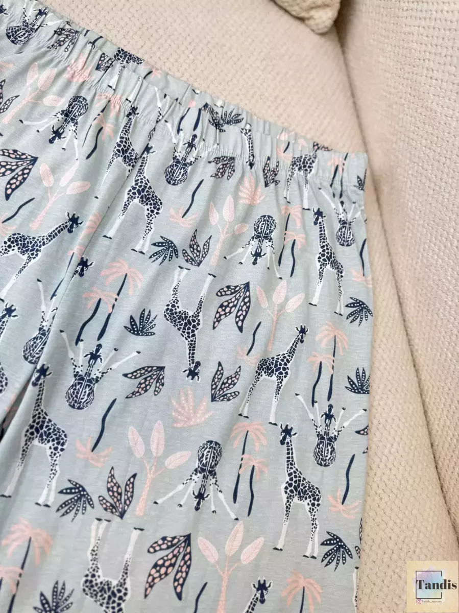 شلوارک راحتی آبی زرافه