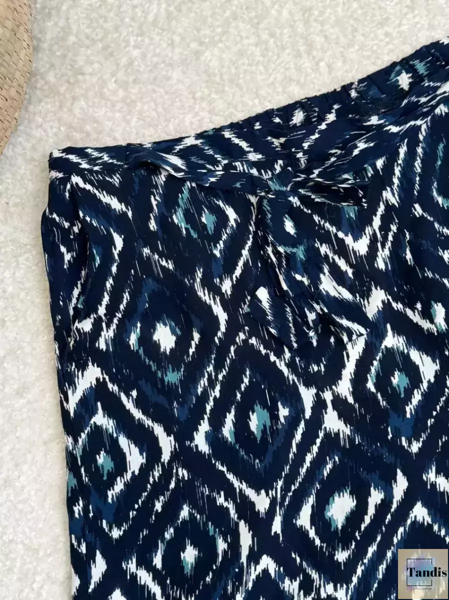 شلوارک نخی طرحدار(سرمه ای/سبز)