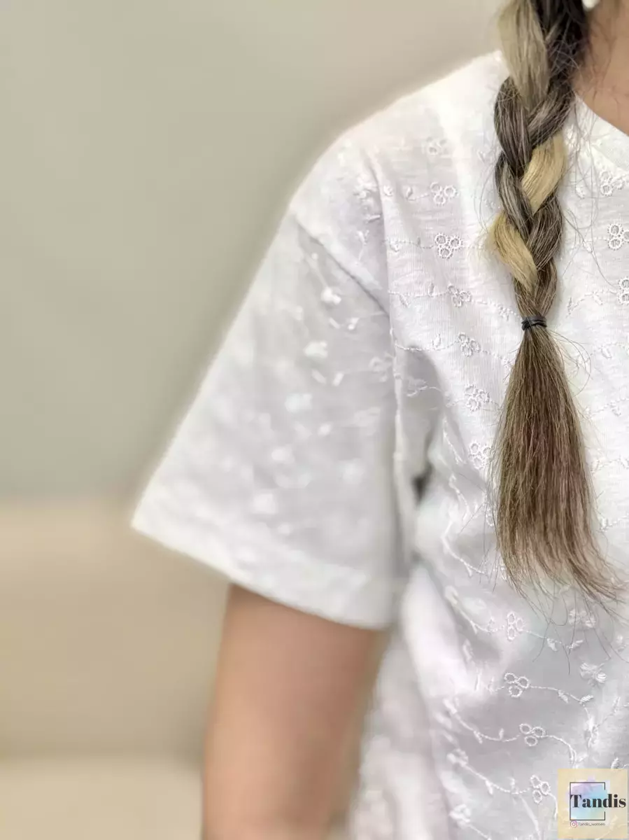 تیشرت گلدوزی سفید(جدید)