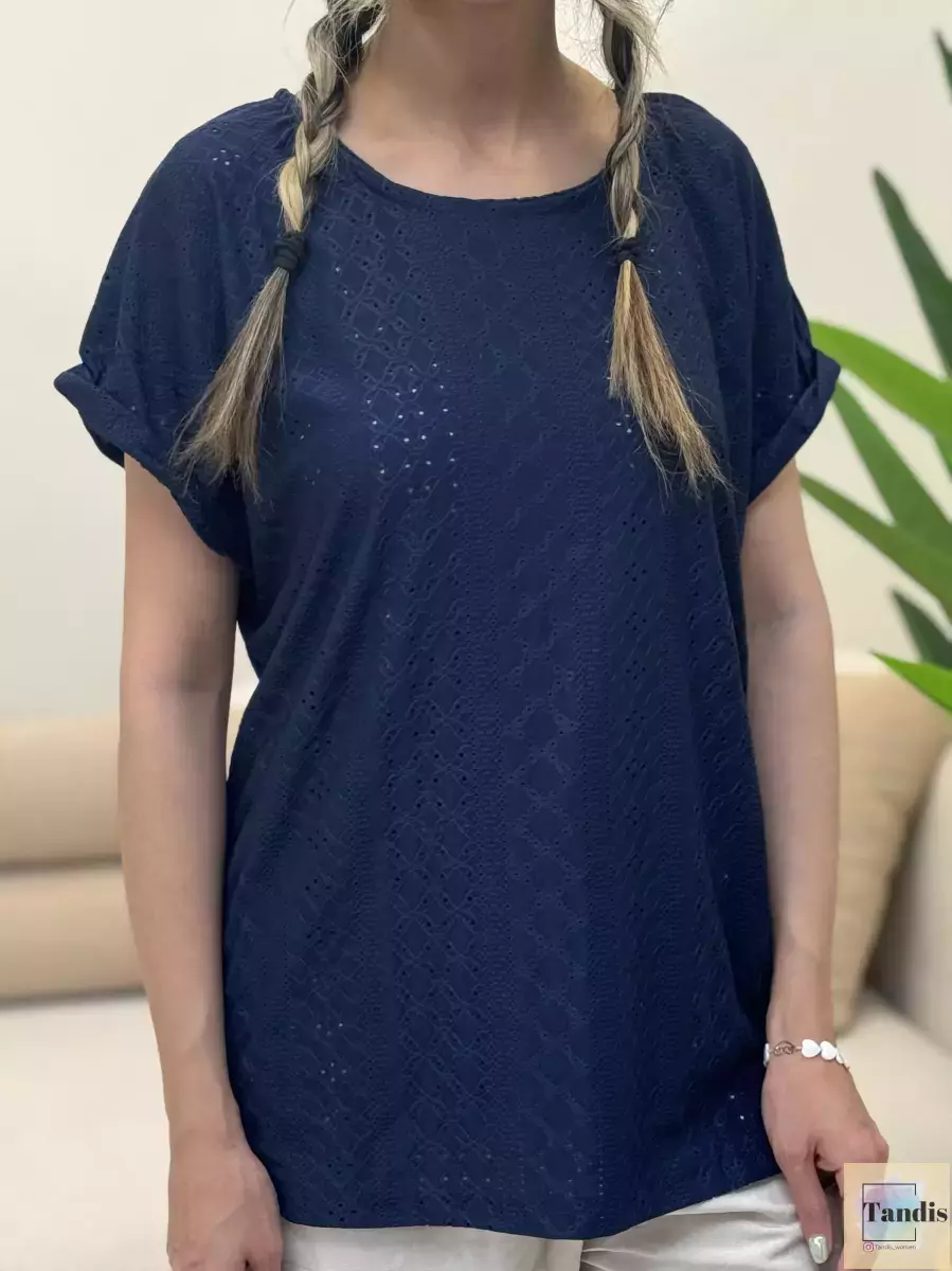 تیشرت خامه دوزی مشکی و سرمه ای