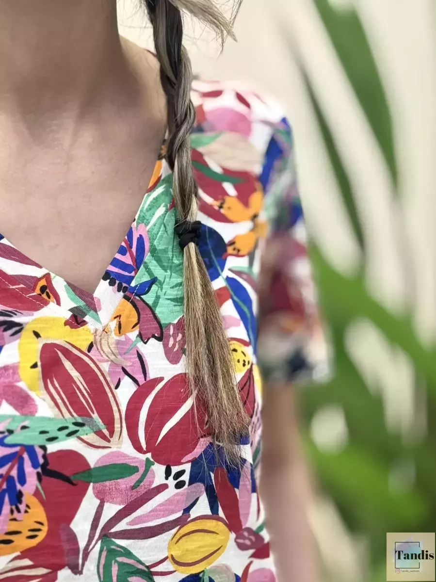 تیشرت یقه هفت  رنگی رنگی