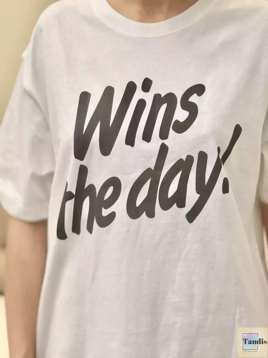 تیشرت سفید نوشته دارwins