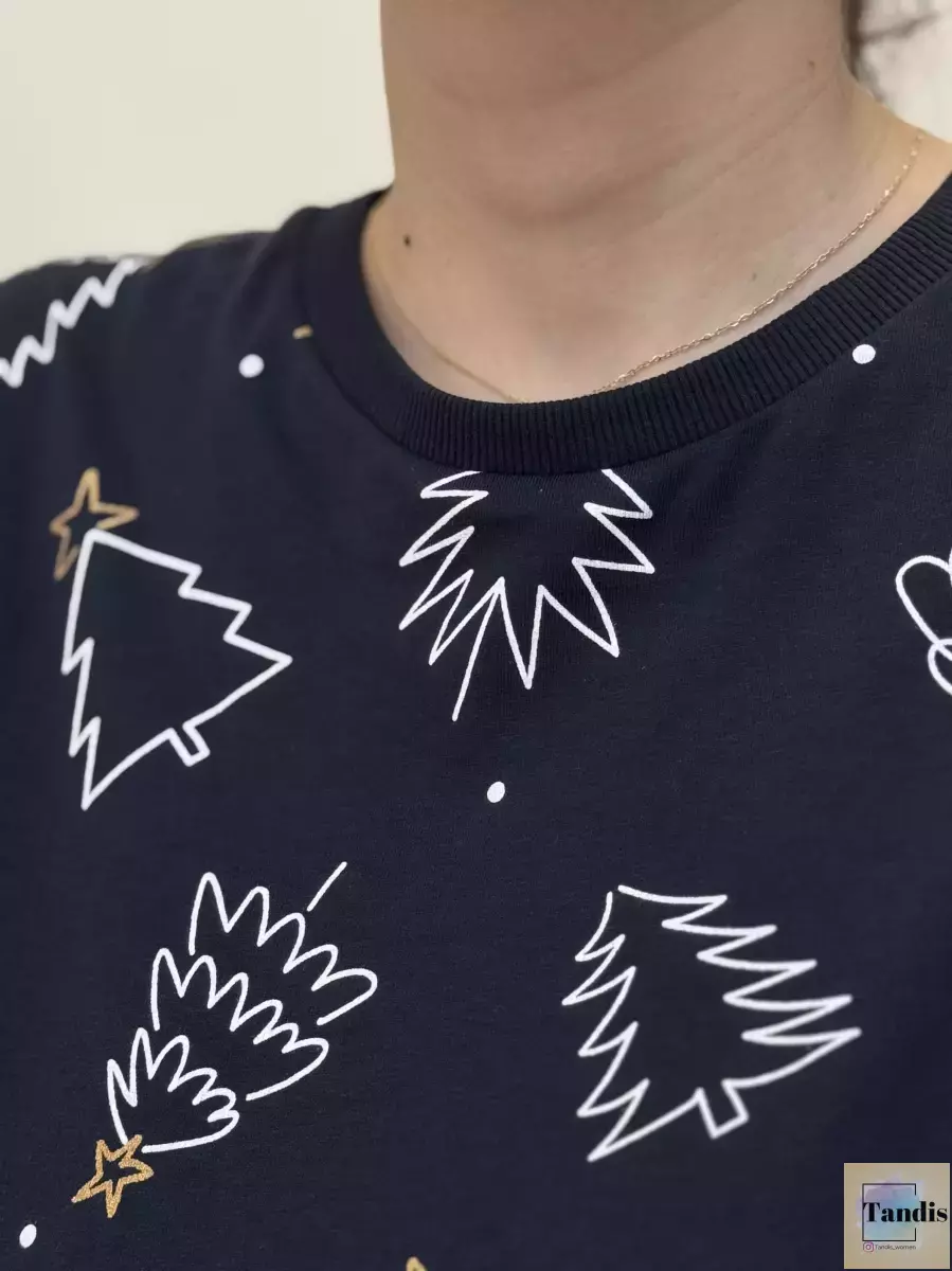تیشرت آستین بلند سرمه ای طرحدار