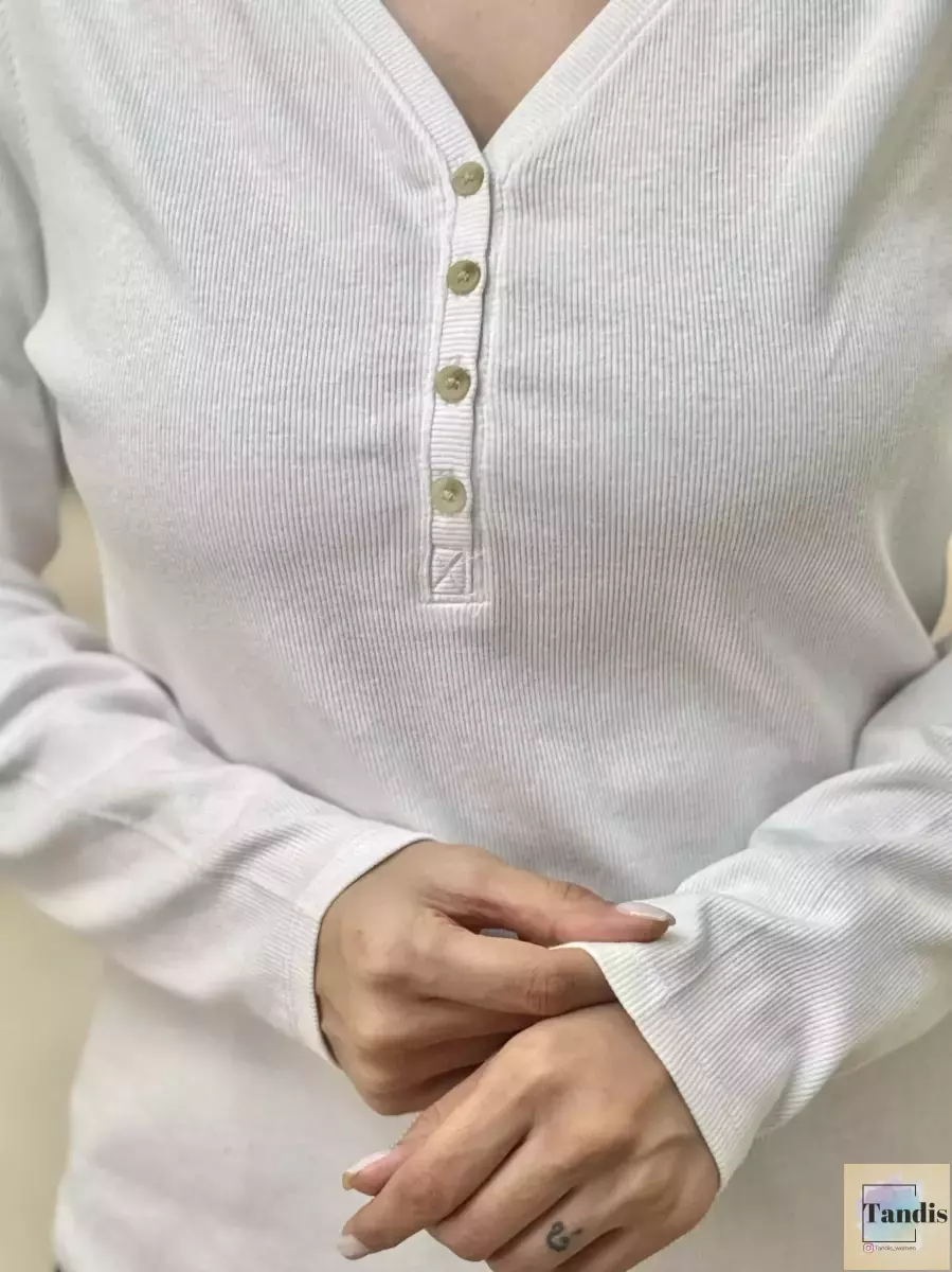 تیشرت آستین بلند جلو دکمه کبریتی