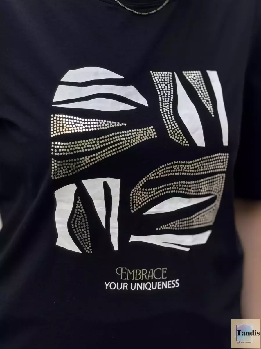 تیشرت طرح طلاکوب(مشکی/سفید)