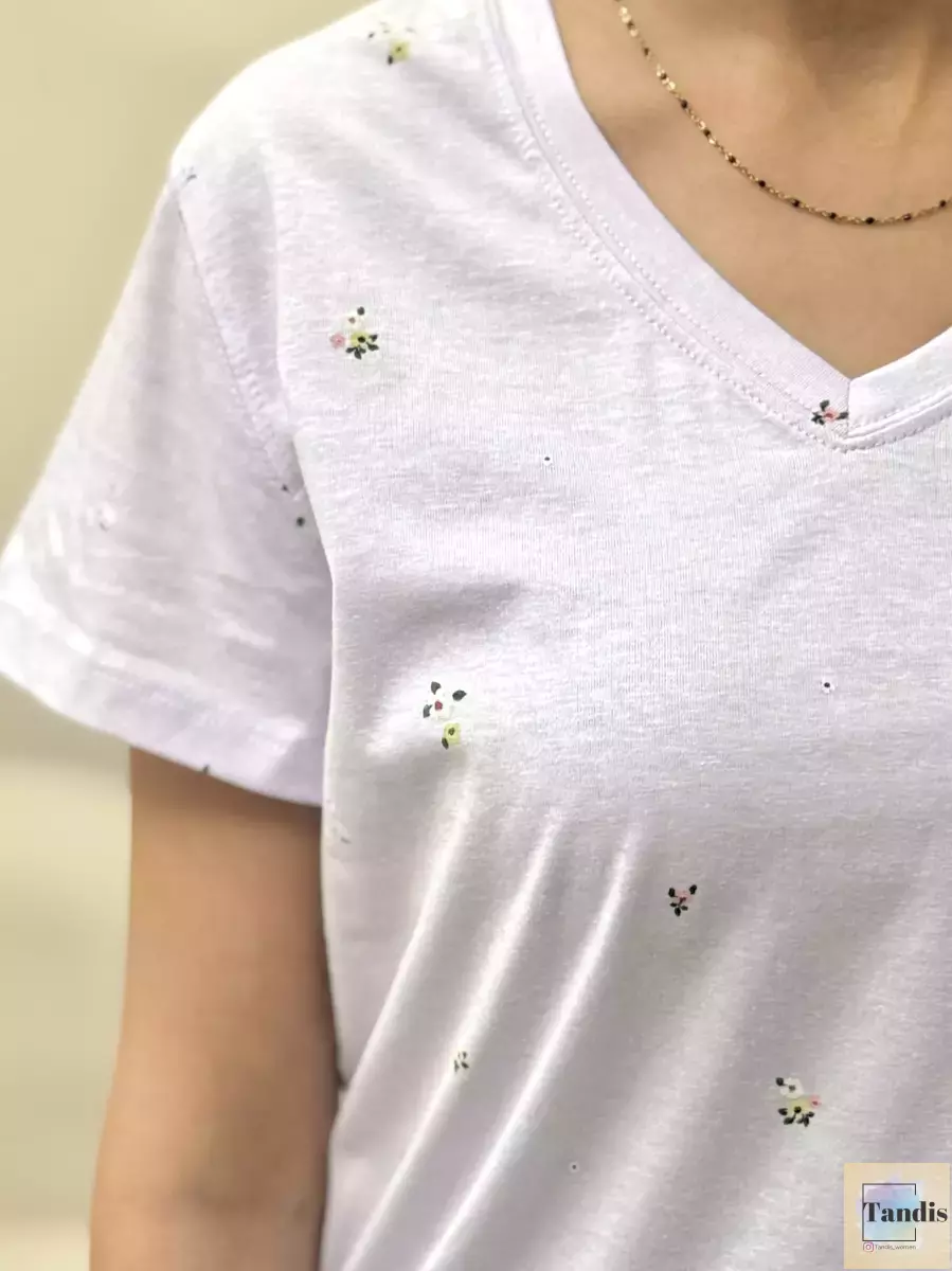 تیشرت یاسی گلدار