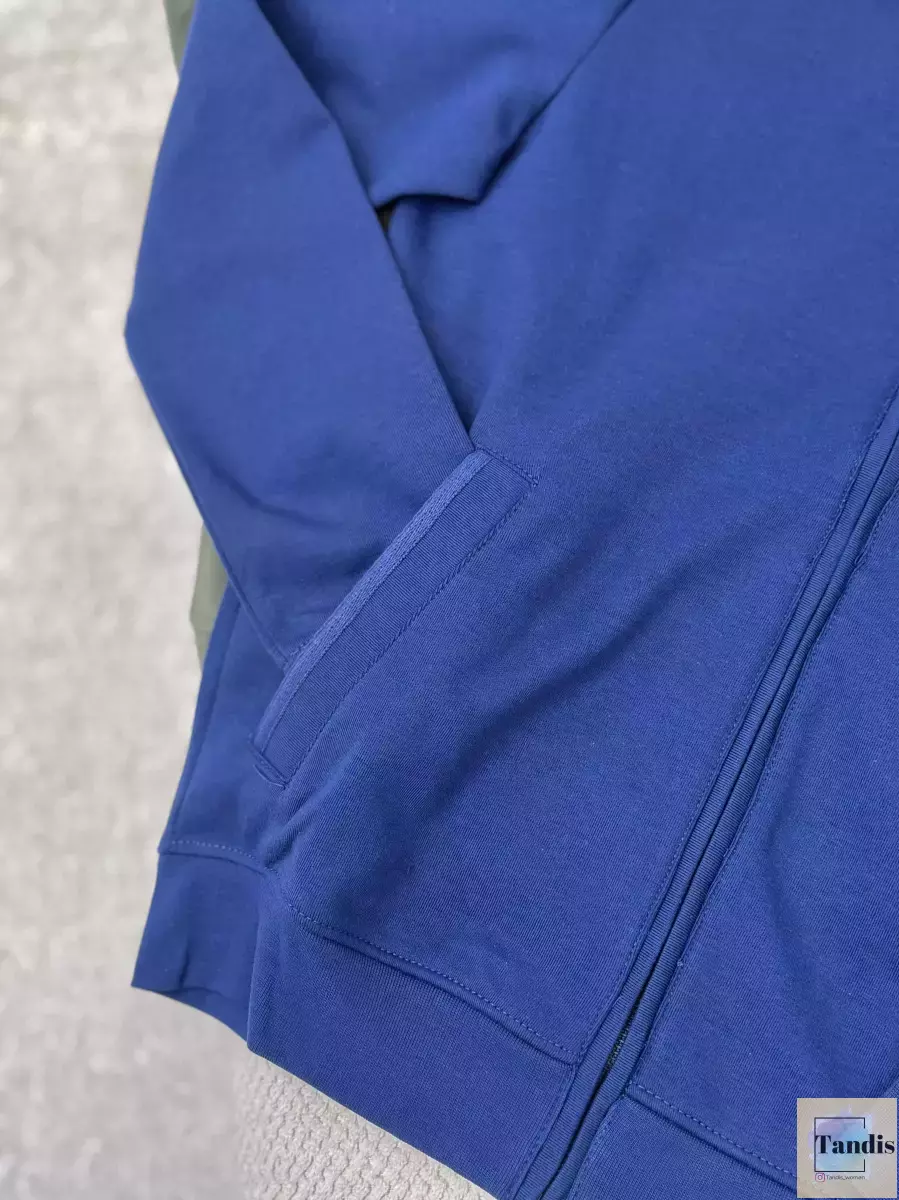 سویشرت سرمه ای و سبز s.oliver