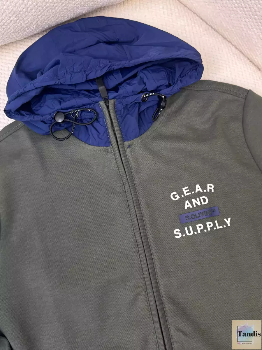 سویشرت سرمه ای و سبز s.oliver