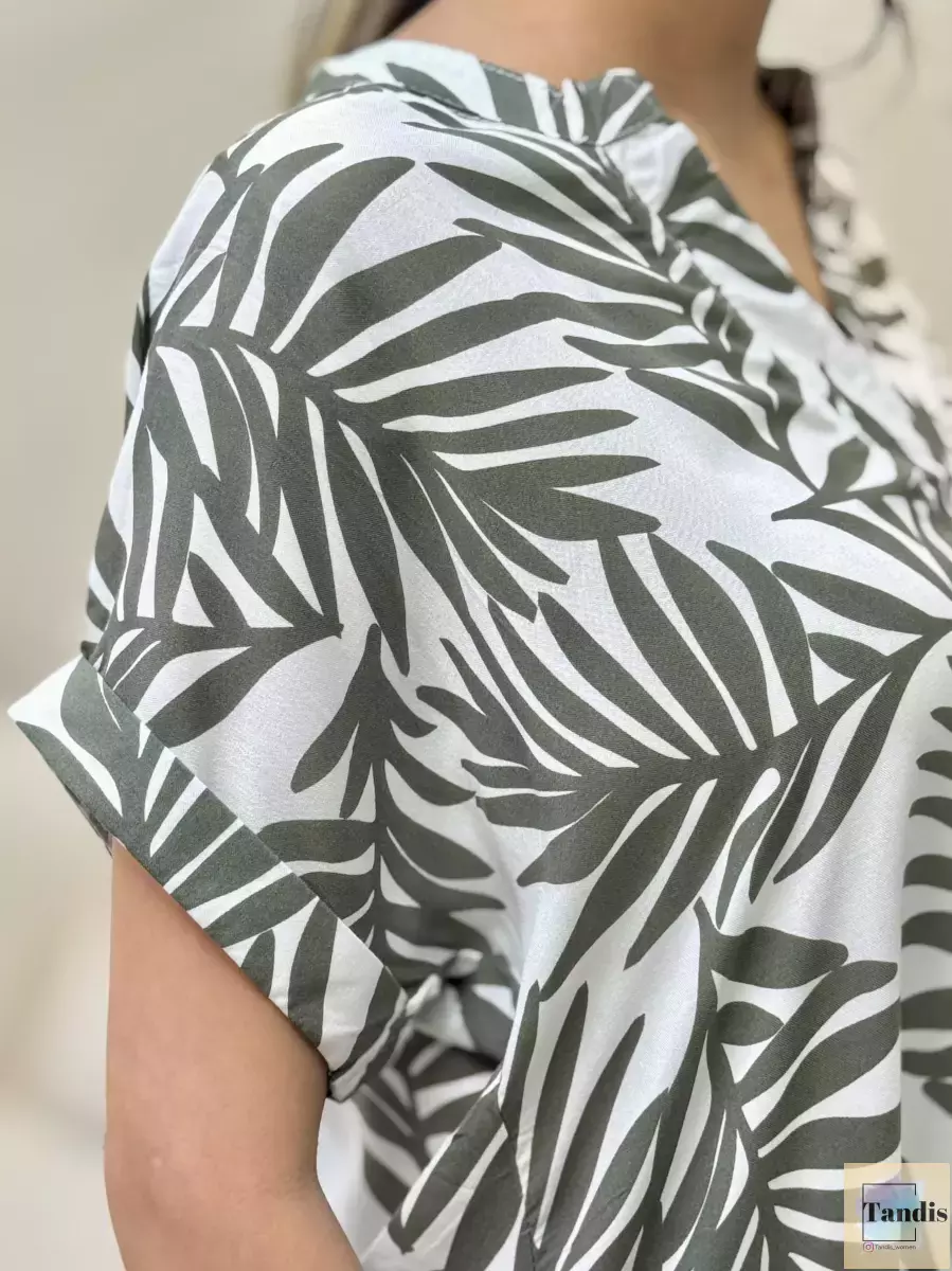 شومیز طرح برگ infiniti مشکی و سبز