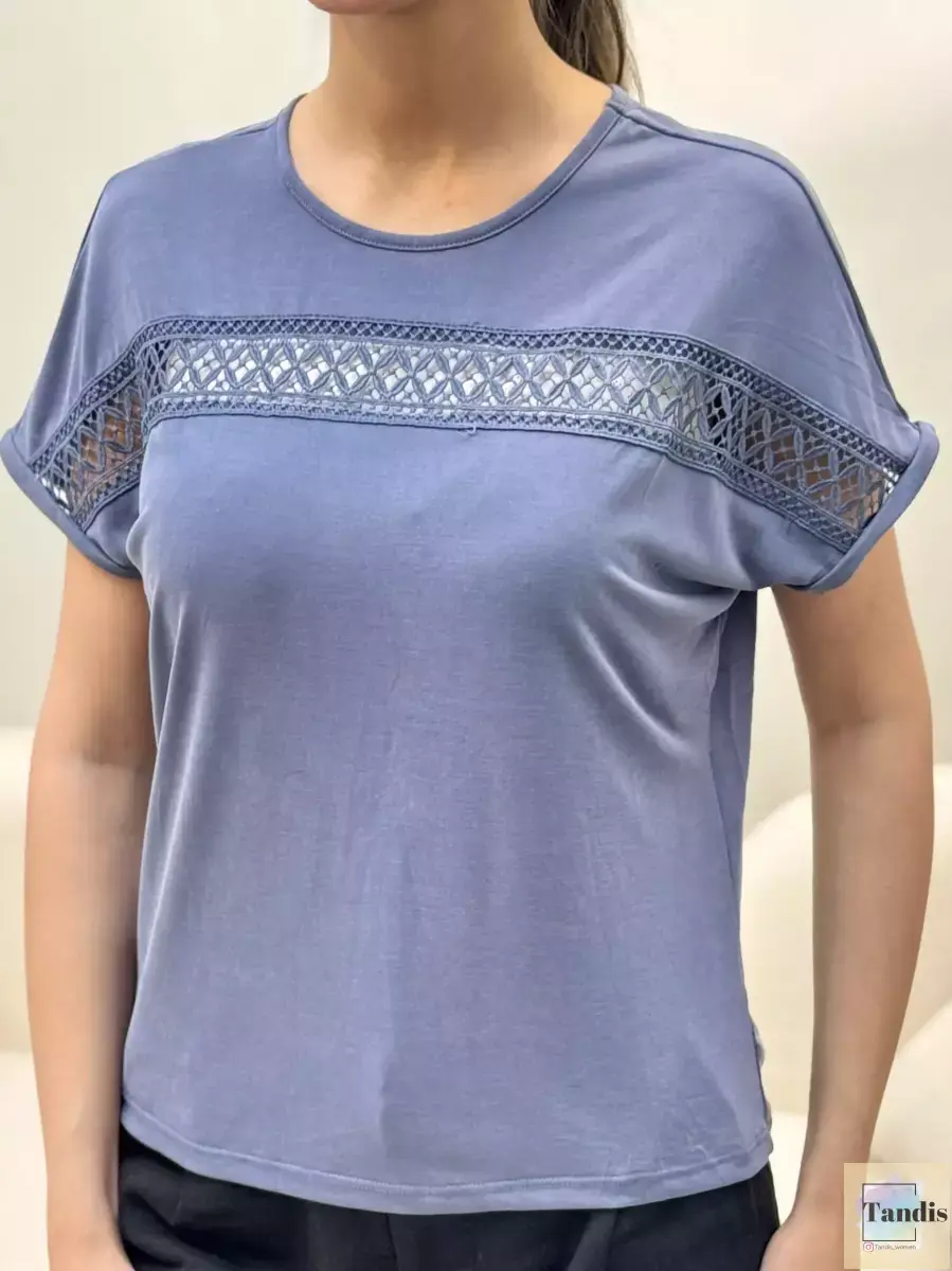 تیشرت گلدوزی شده only