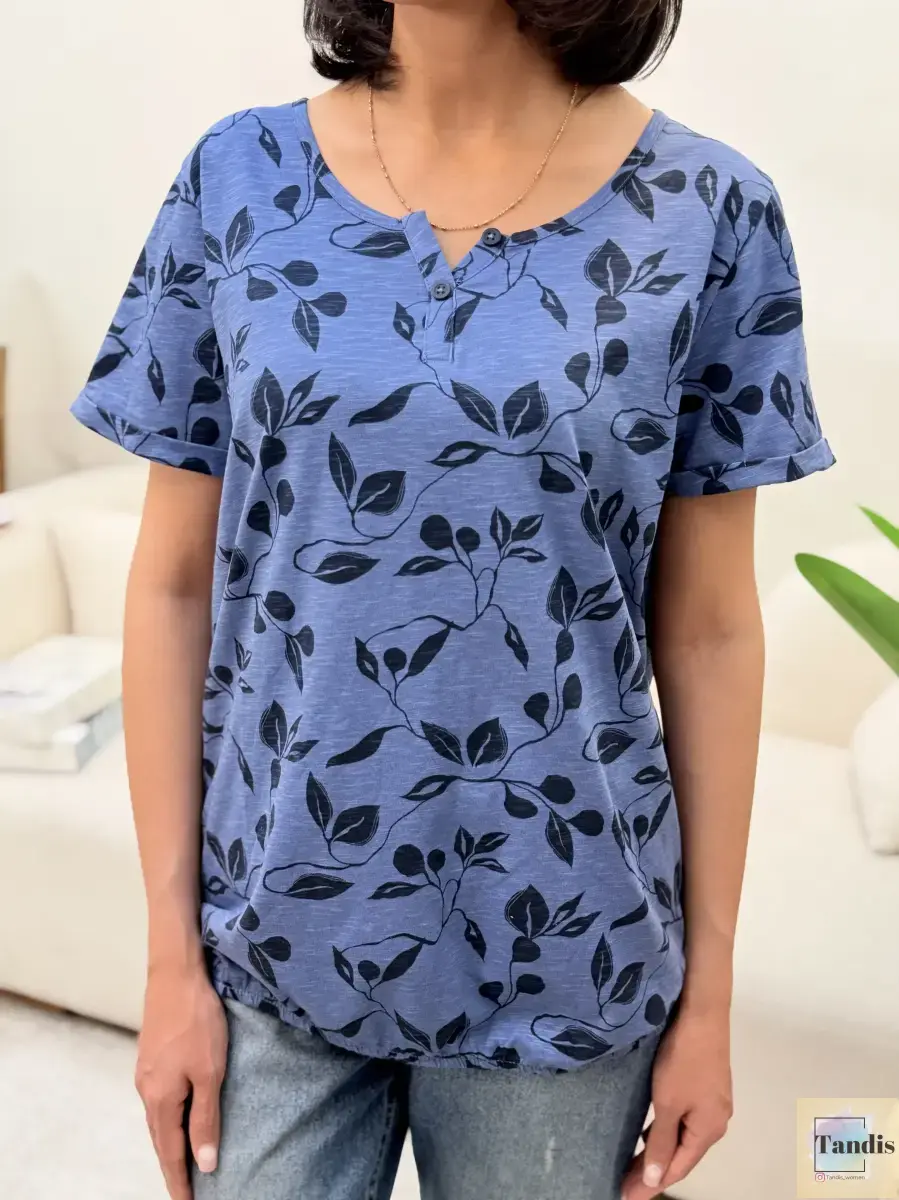 تیشرت طرح برگ جلو دکمه (رنگبندی)